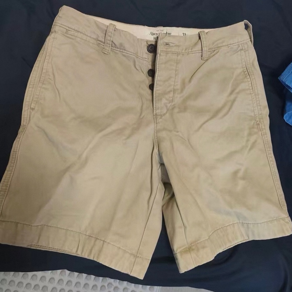 Abercrombie & Fitch Men's Khaki Flat Front Shorts